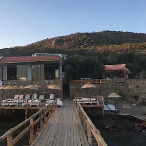 Nazan Motel & Restaurant & Beach